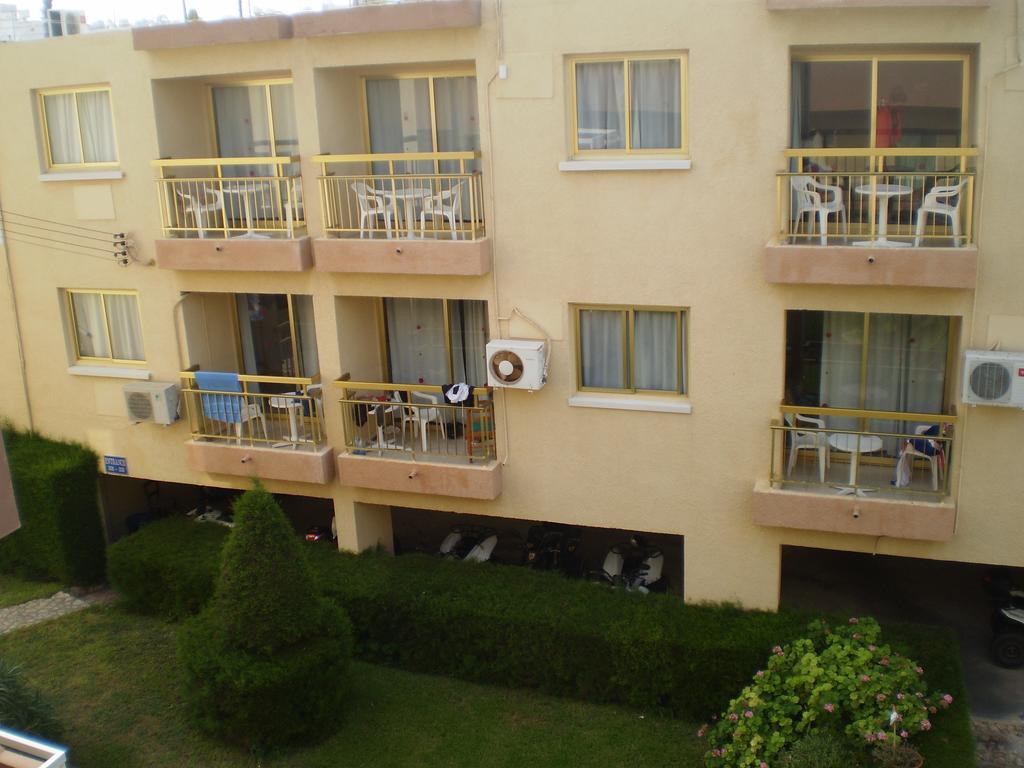 Barbara Tourist Apartments Ayia Napa Ngoại thất bức ảnh